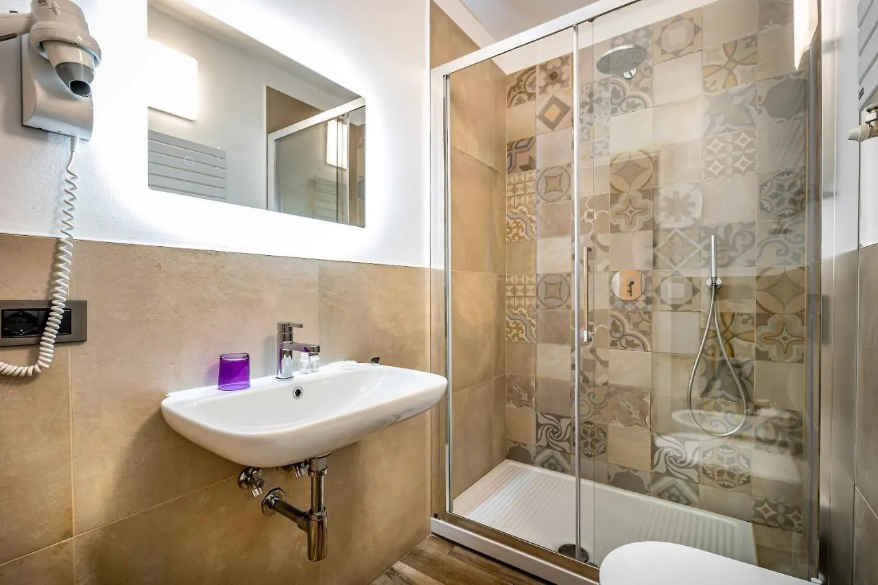 B&B Lorenzo De' Medici Florence Italy