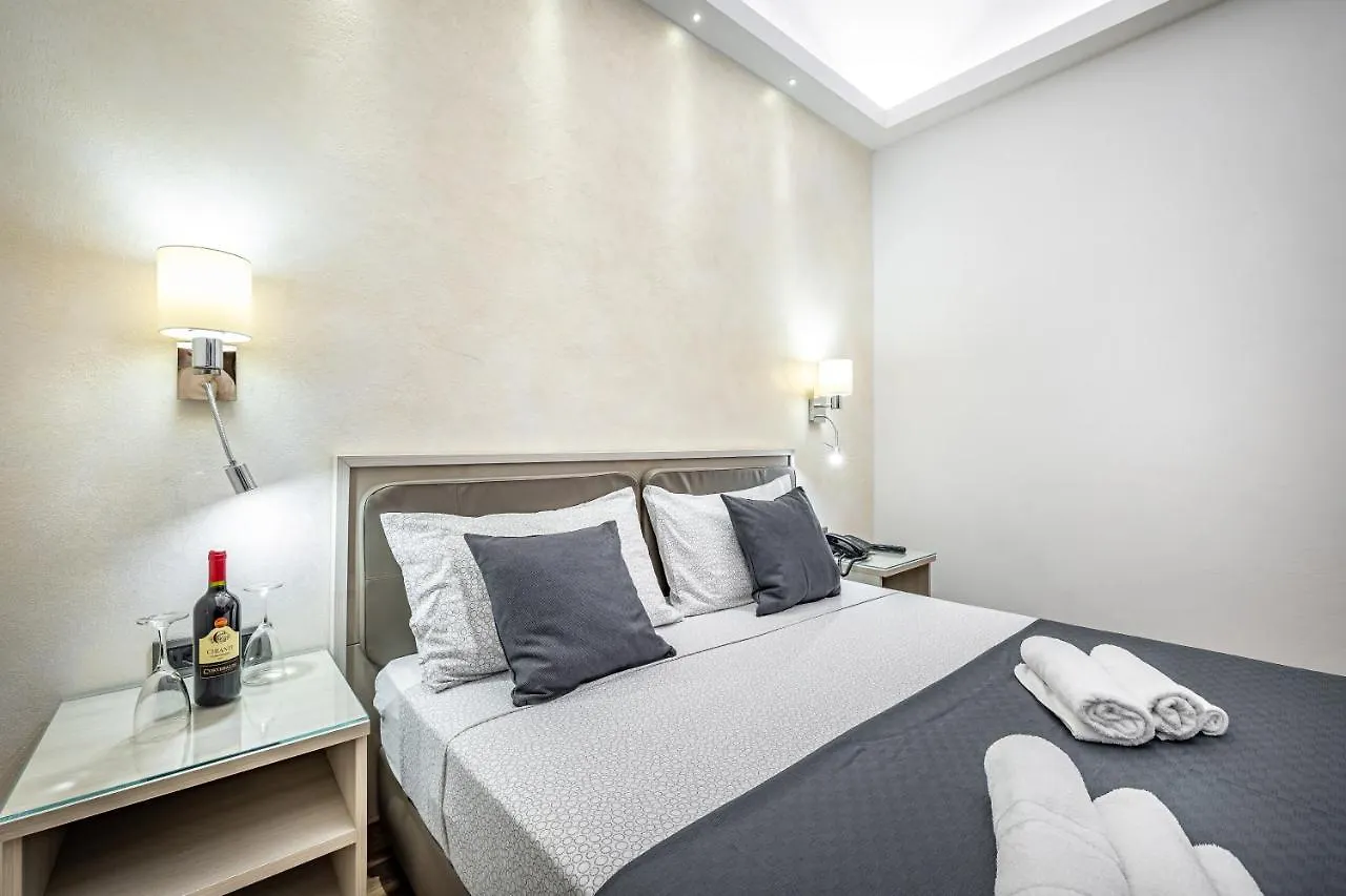 B&B Lorenzo De' Medici Florence Bed & Breakfast